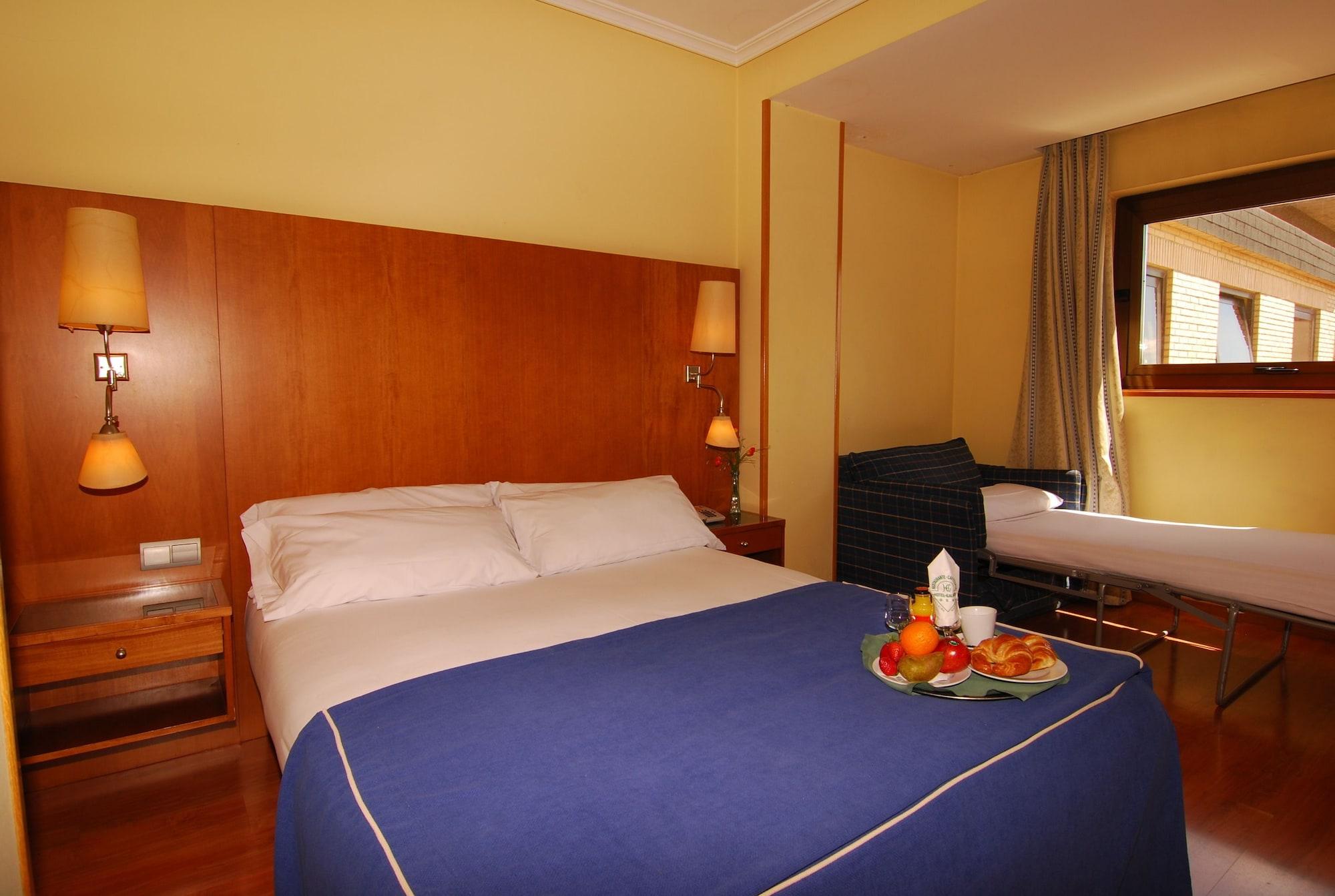 Hotel Galaico Collado Villalba Exterior photo